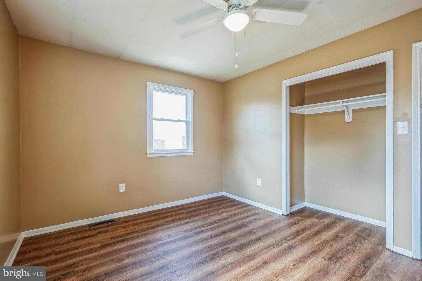7702 Kirby Manor Court photo 12