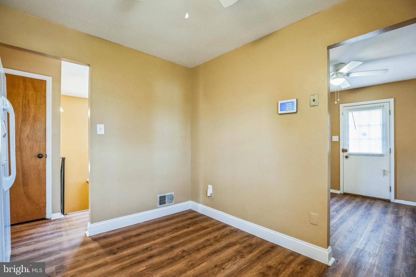 7702 Kirby Manor Court photo 9
