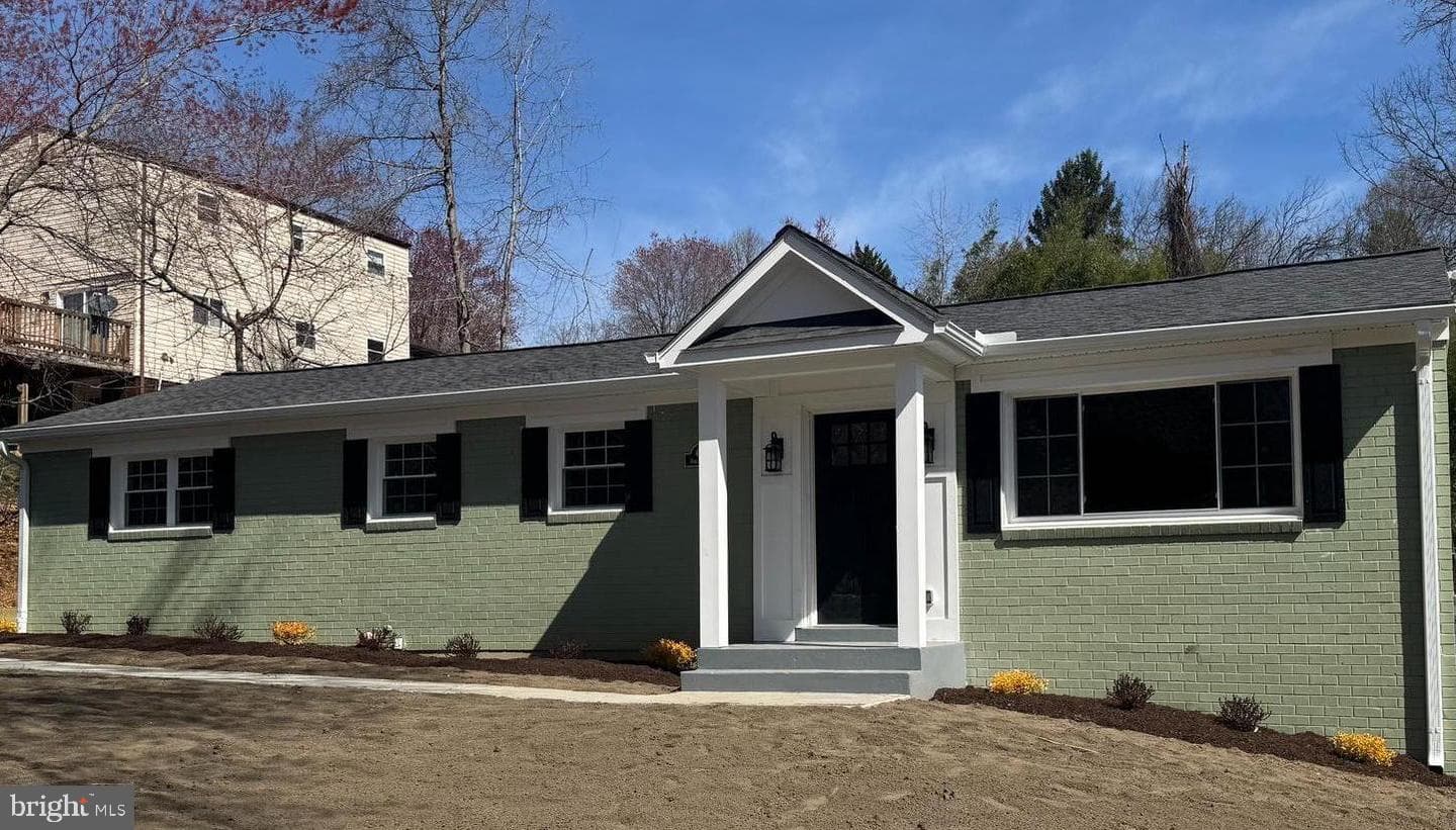 4010 Oaklawn Road photo 1