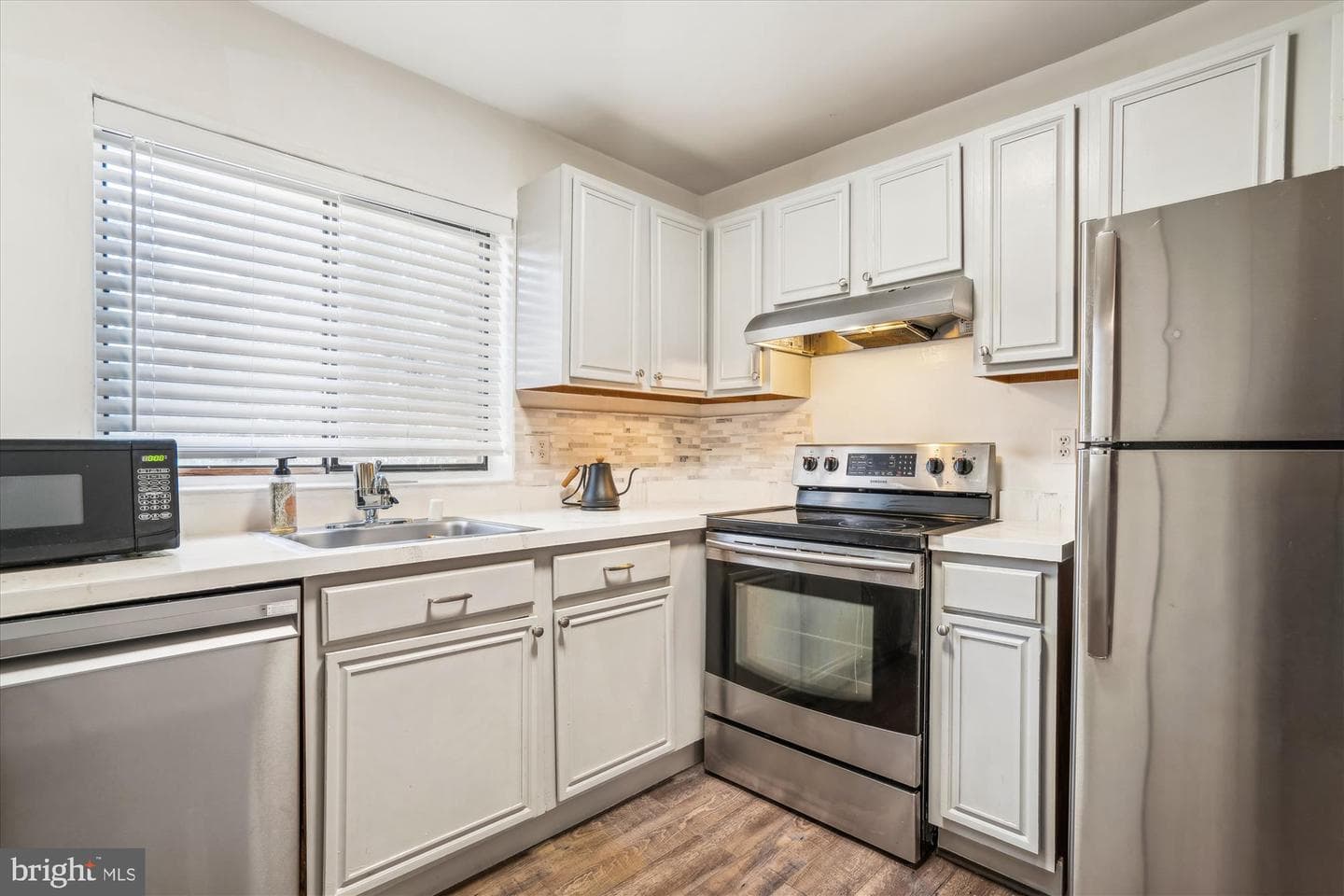 15702 Dorset Road #t-2 photo 21