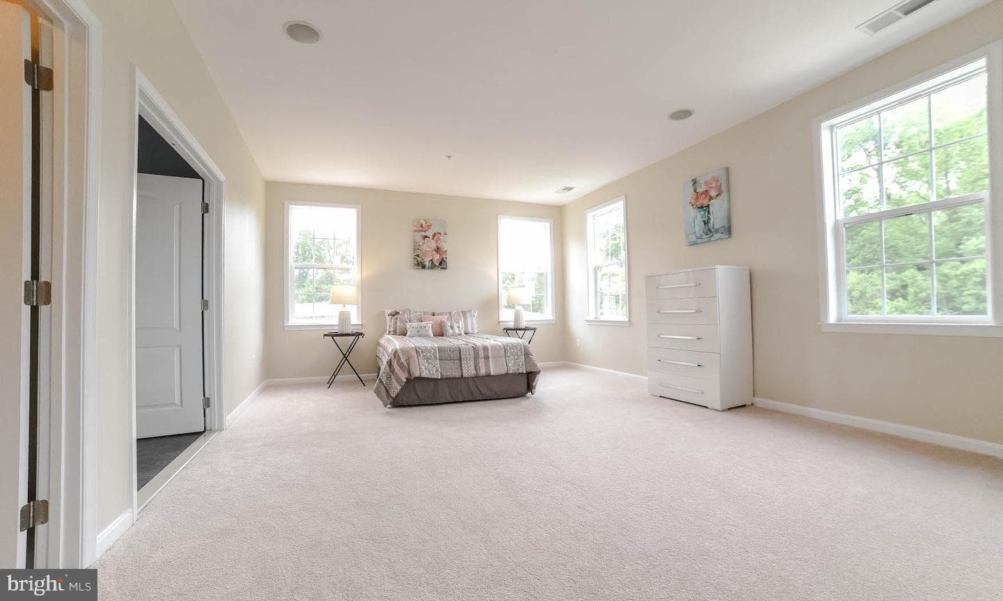7203 Purple Ash Court photo 15