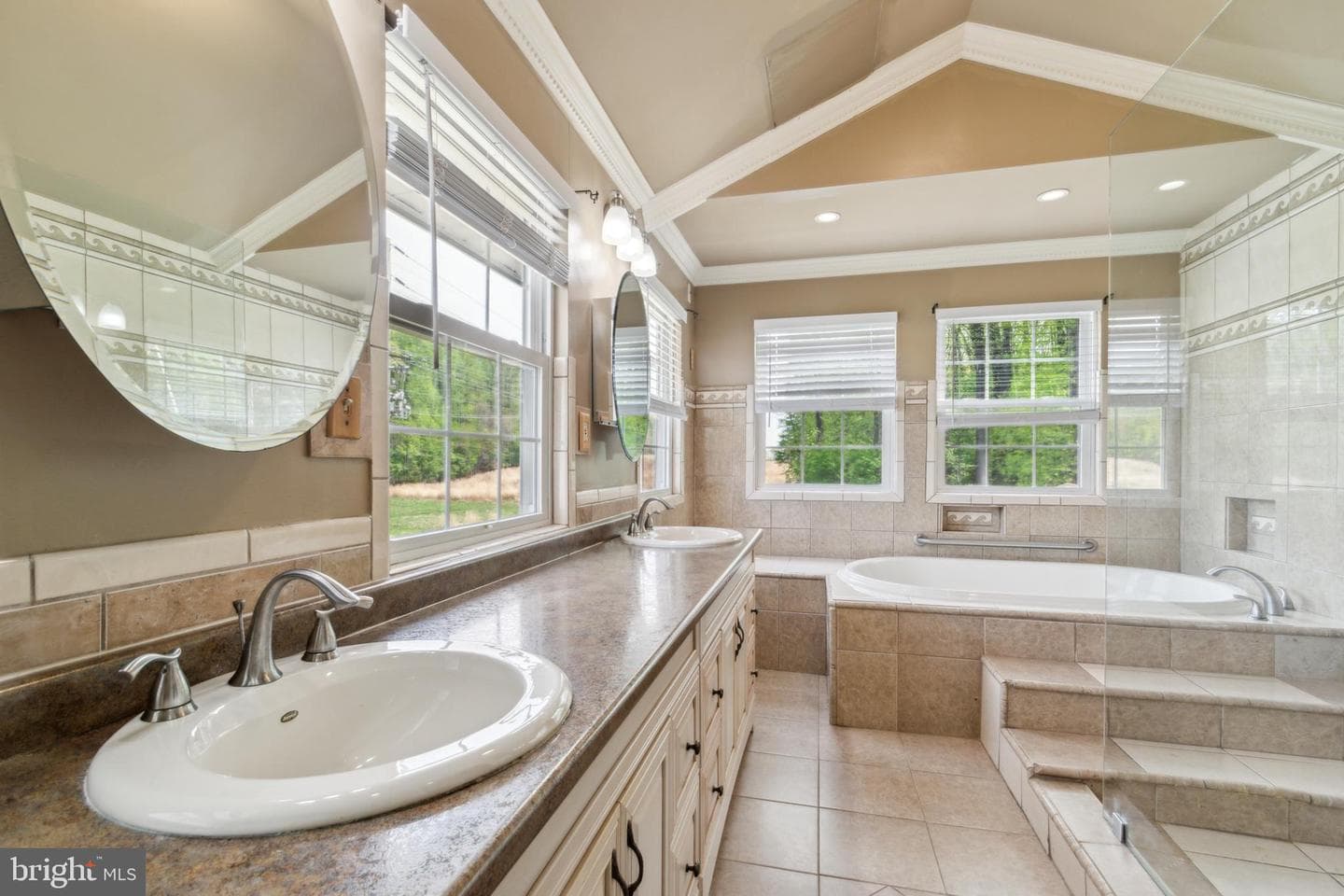 610 Millwoof Drive photo 26