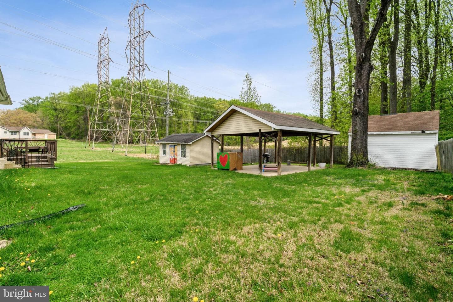 610 Millwoof Drive photo 35