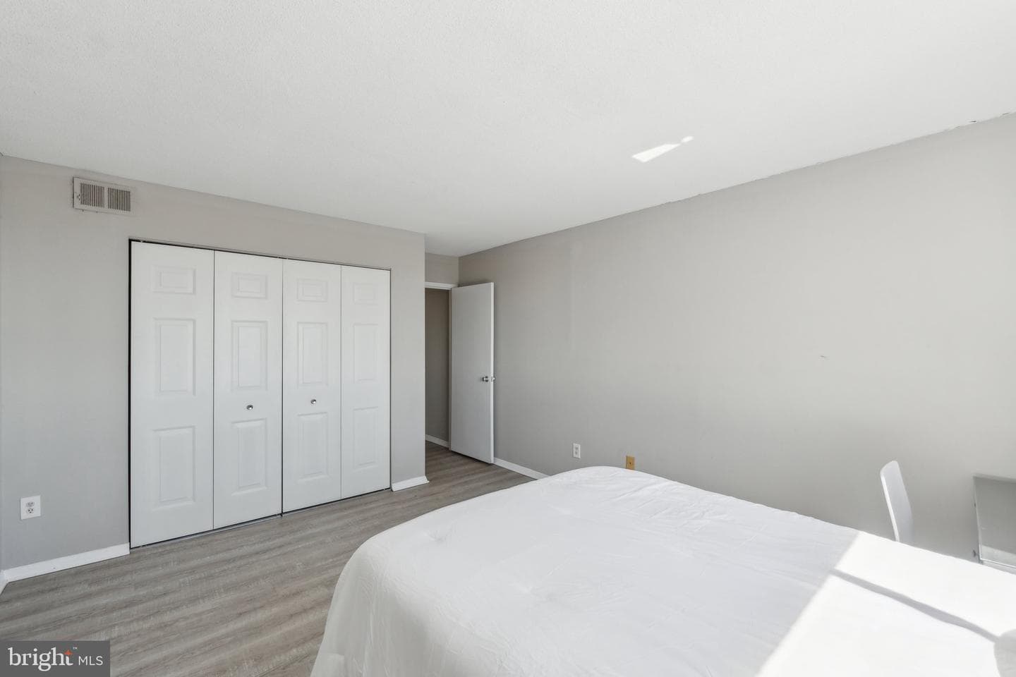 1836 Metzerott Road #1827 photo 16