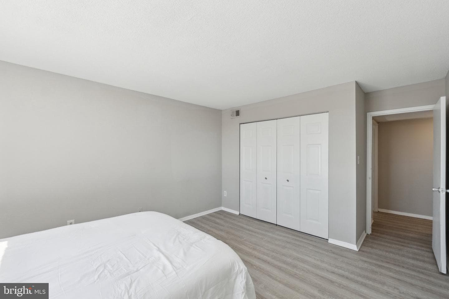 1836 Metzerott Road #1827 photo 18