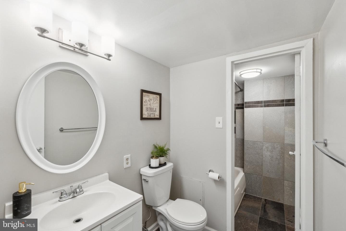 1836 Metzerott Road #1827 photo 23