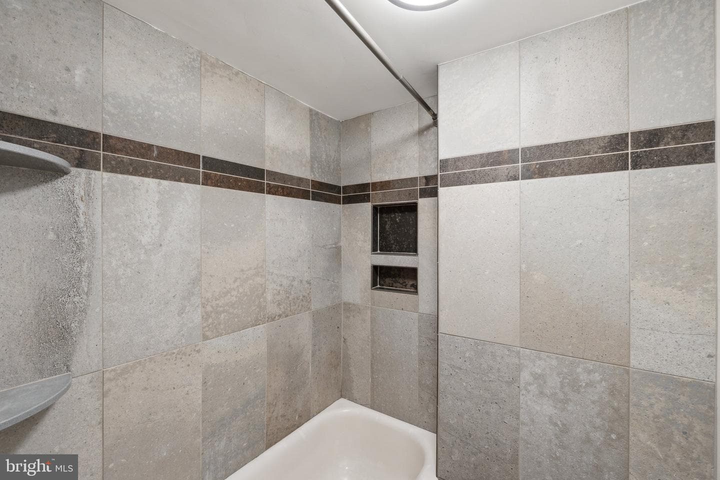 1836 Metzerott Road #1827 photo 24