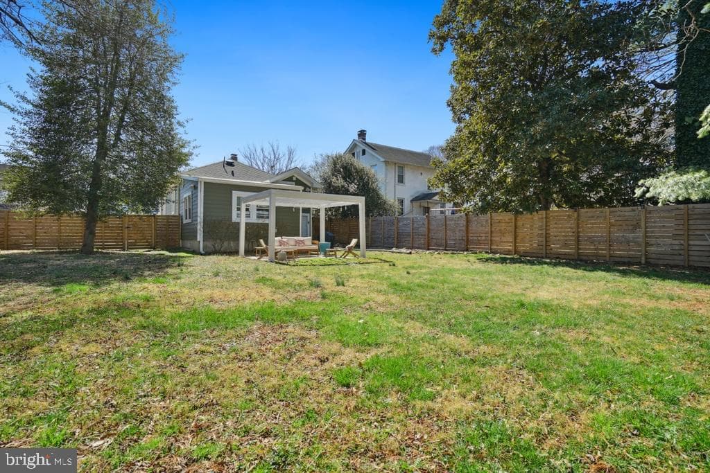 4508 Oliver Street photo 23