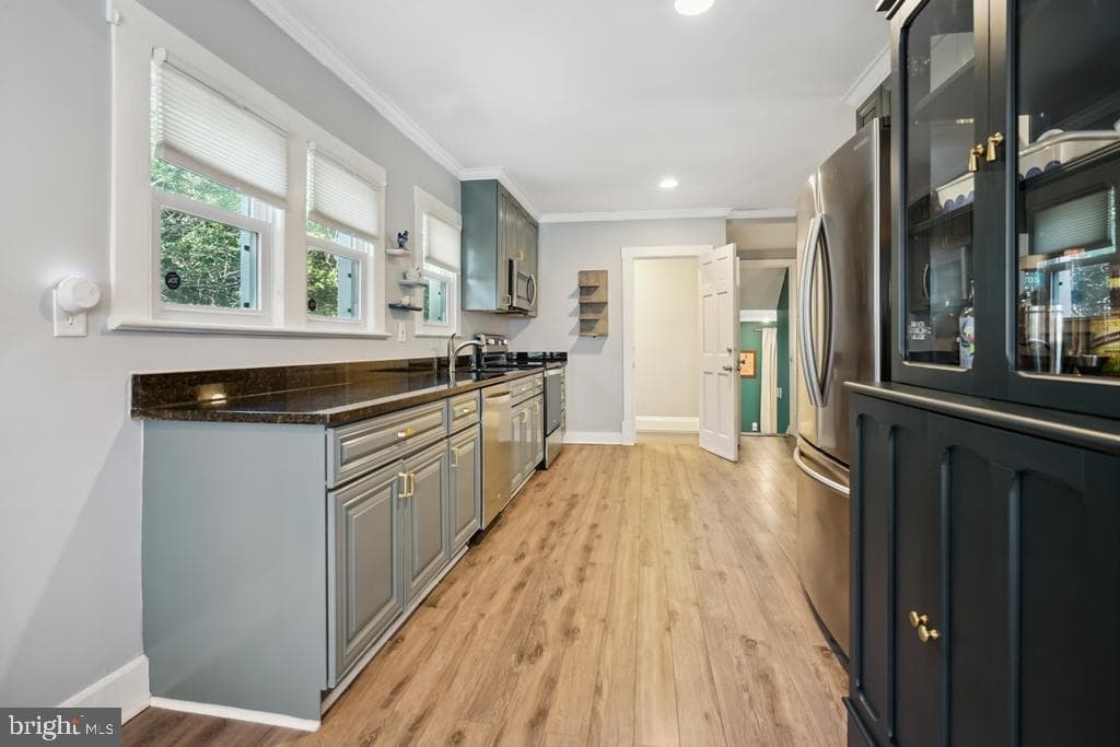 4508 Oliver Street photo 7