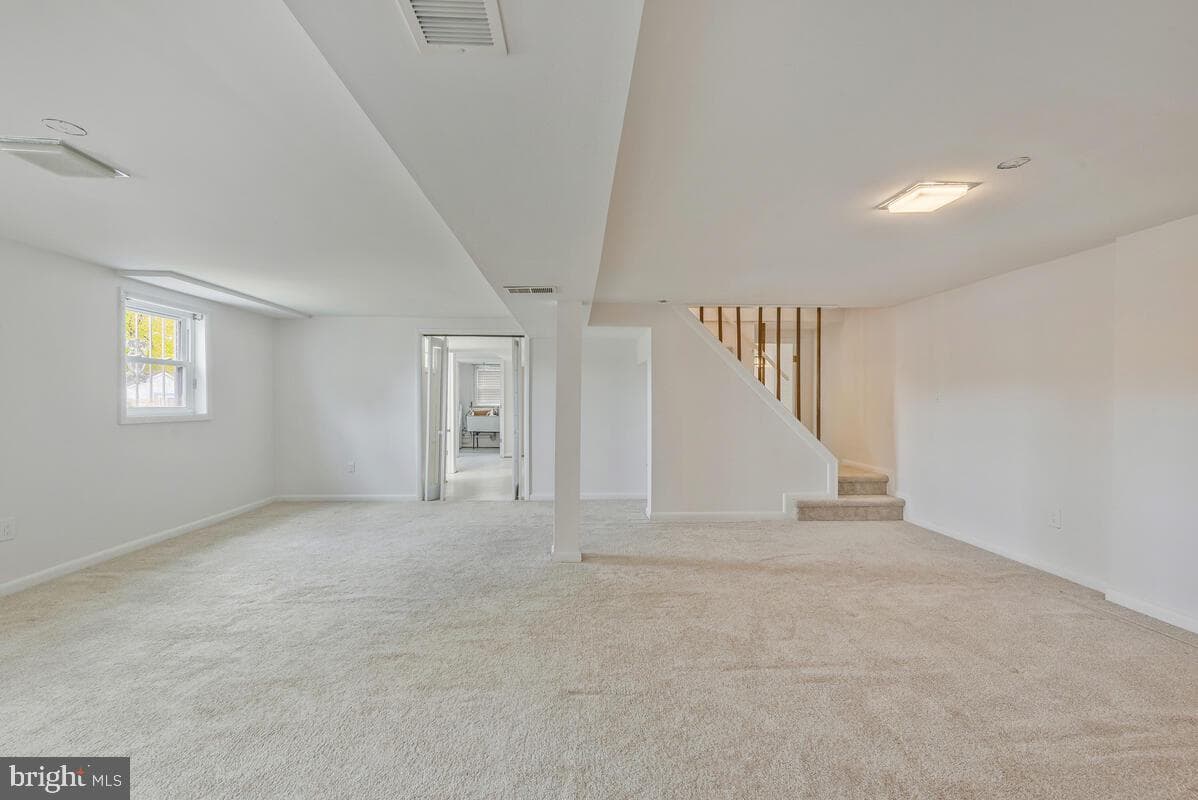 8008 Daniel Drive photo 29