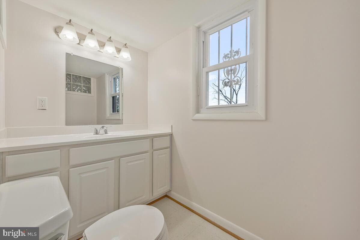 8008 Daniel Drive photo 31