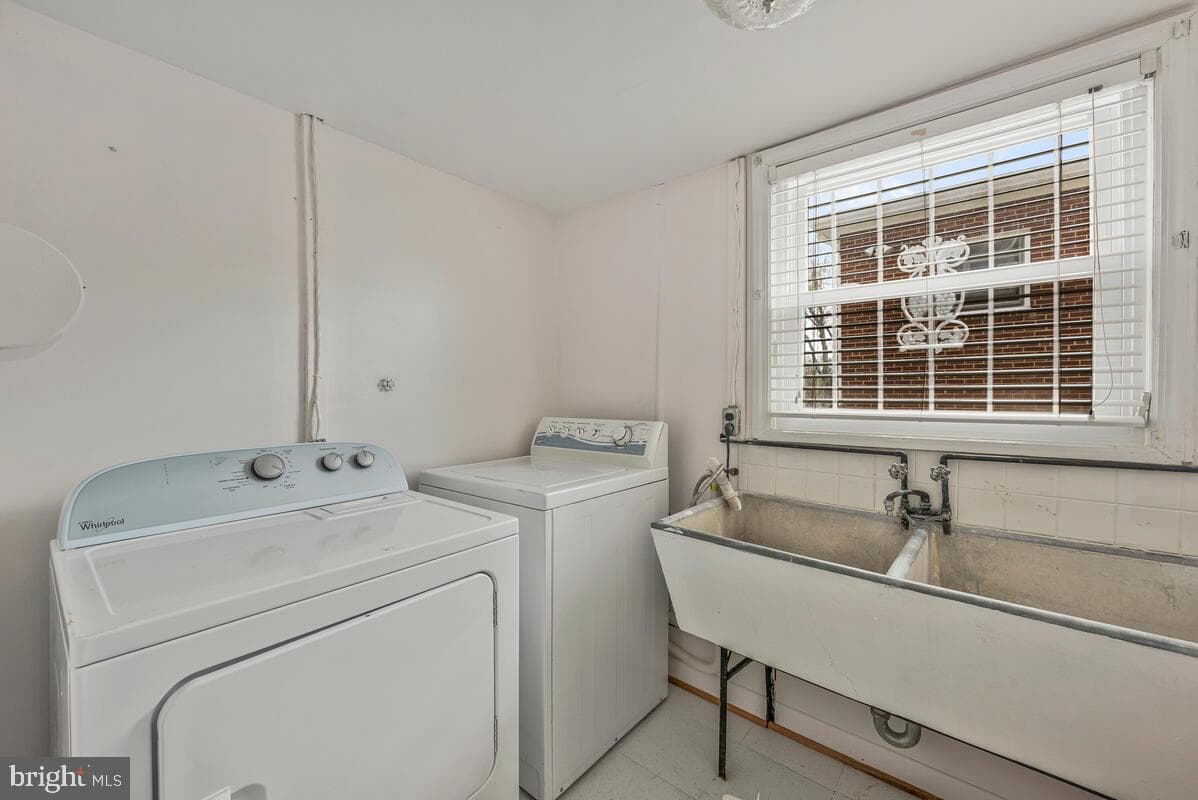 8008 Daniel Drive photo 36