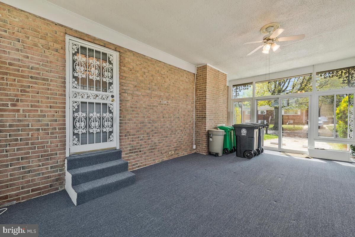 8008 Daniel Drive photo 37