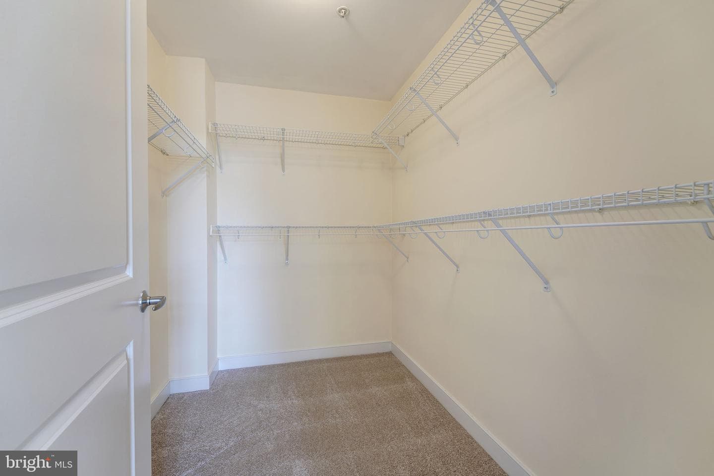 155 Potomac #710 photo 22