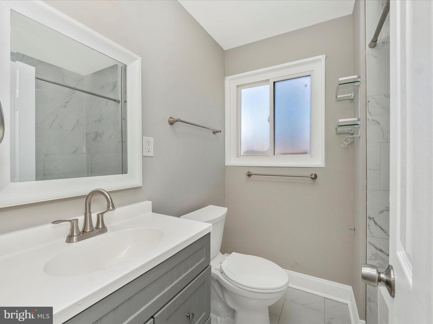3904 Essex Court photo 33