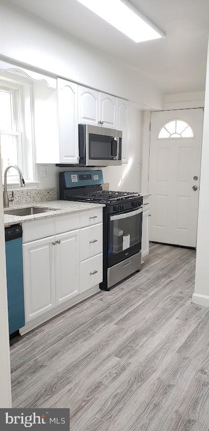 2407 Griffen Street photo 3