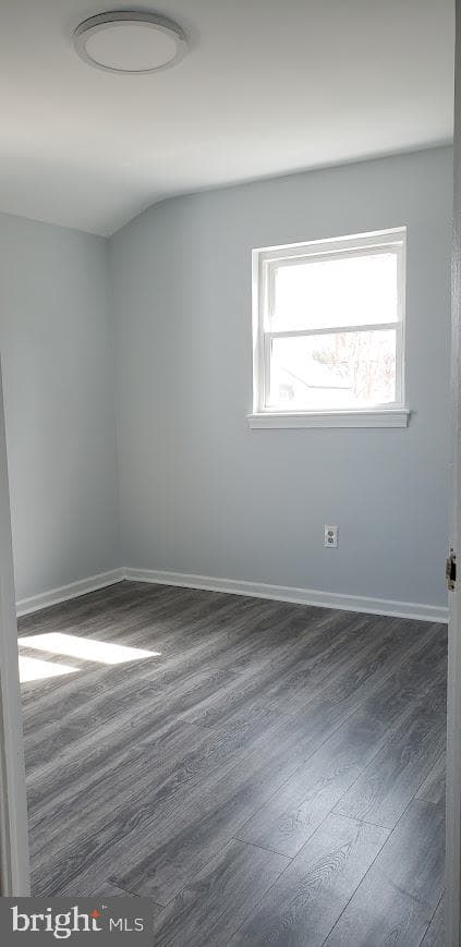2407 Griffen Street photo 9