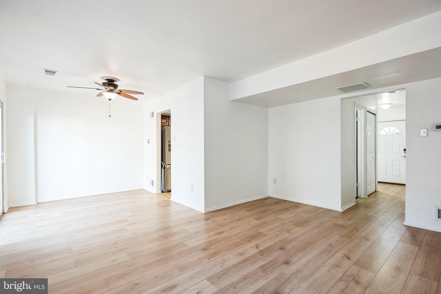 8811 Fairhaven Avenue photo 10