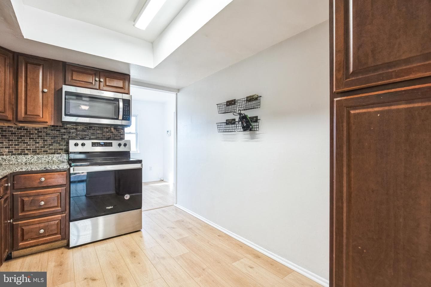 8811 Fairhaven Avenue photo 8