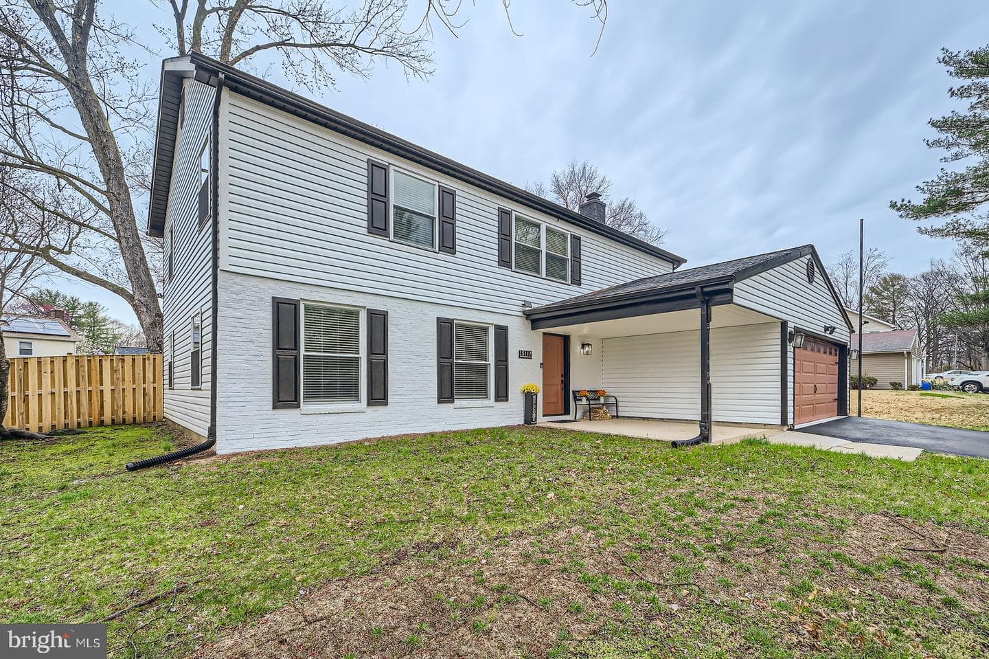 15117 Narrows Lane photo 2