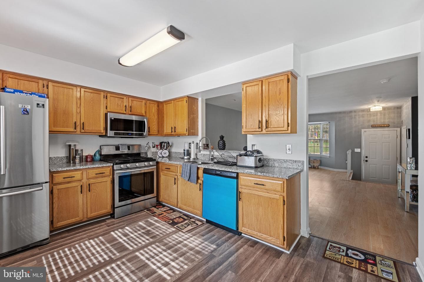 842 Alabaster Court photo 3