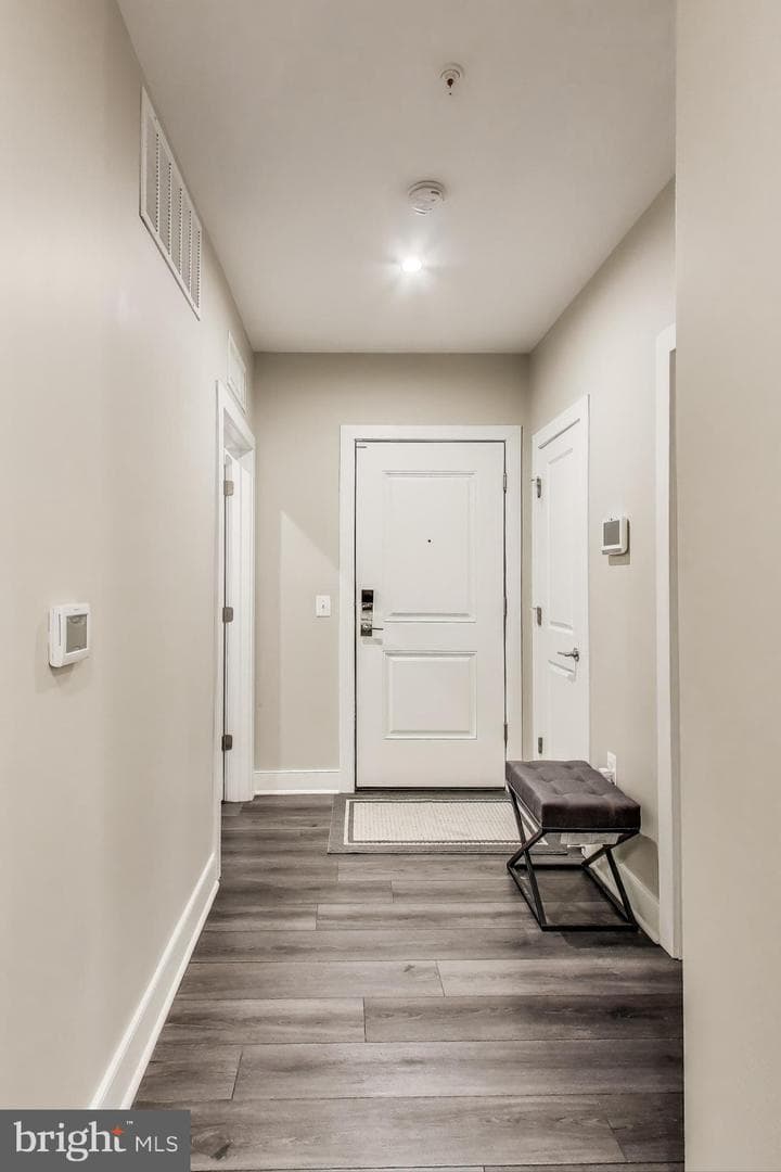 100 Saint Ives Place #208, Oxon Hill