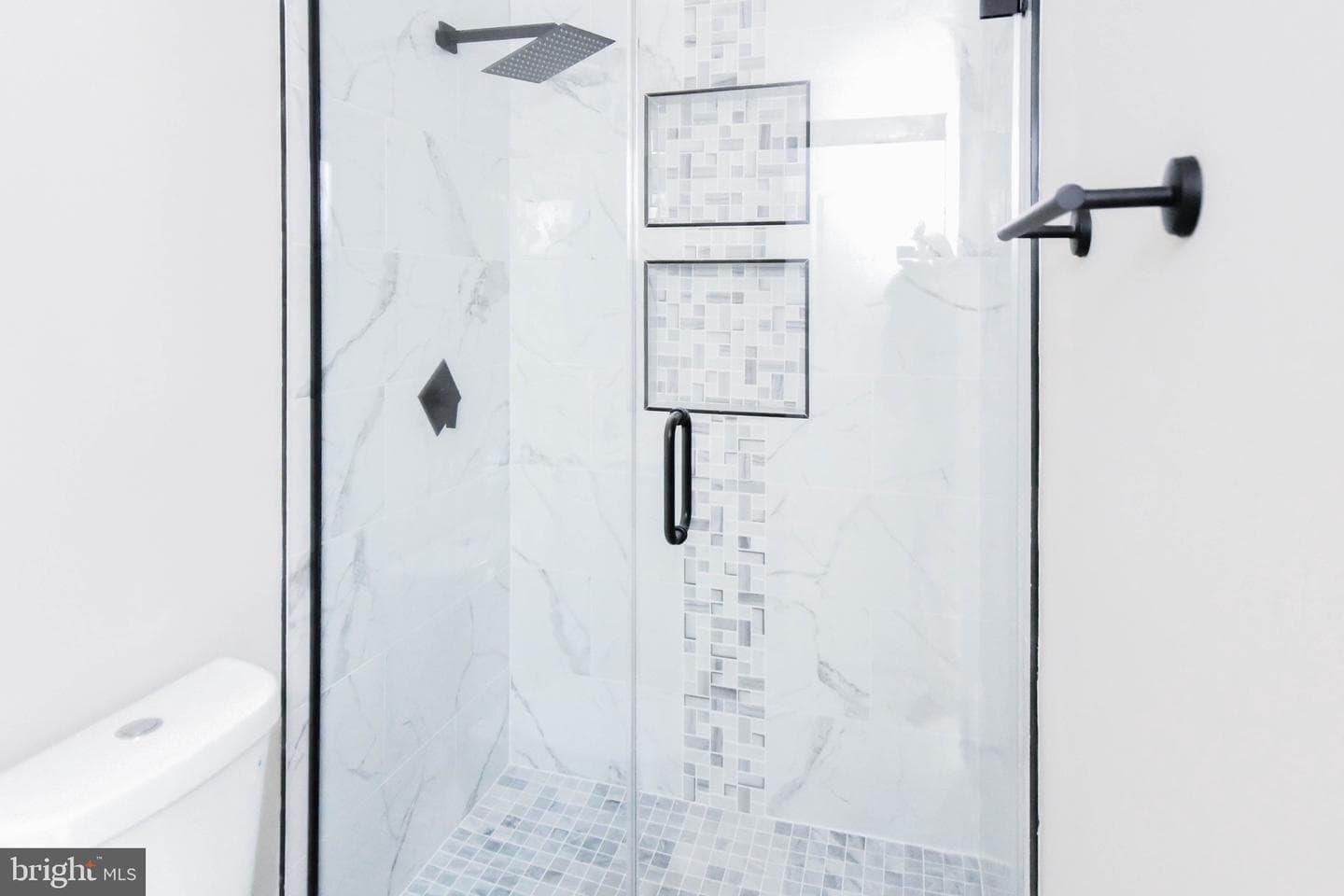 16305 Ayrwood Lane photo 37