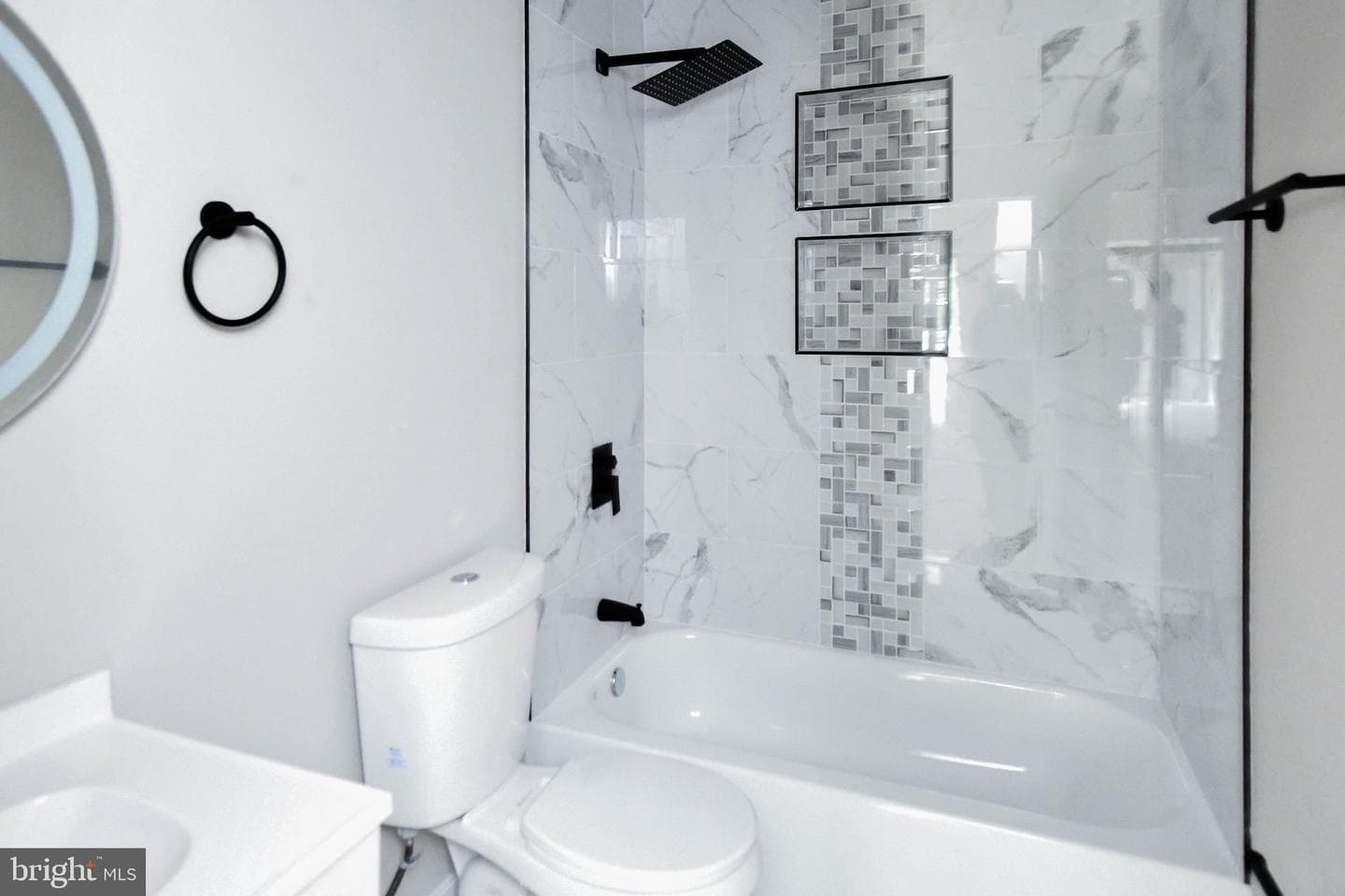 16305 Ayrwood Lane photo 40