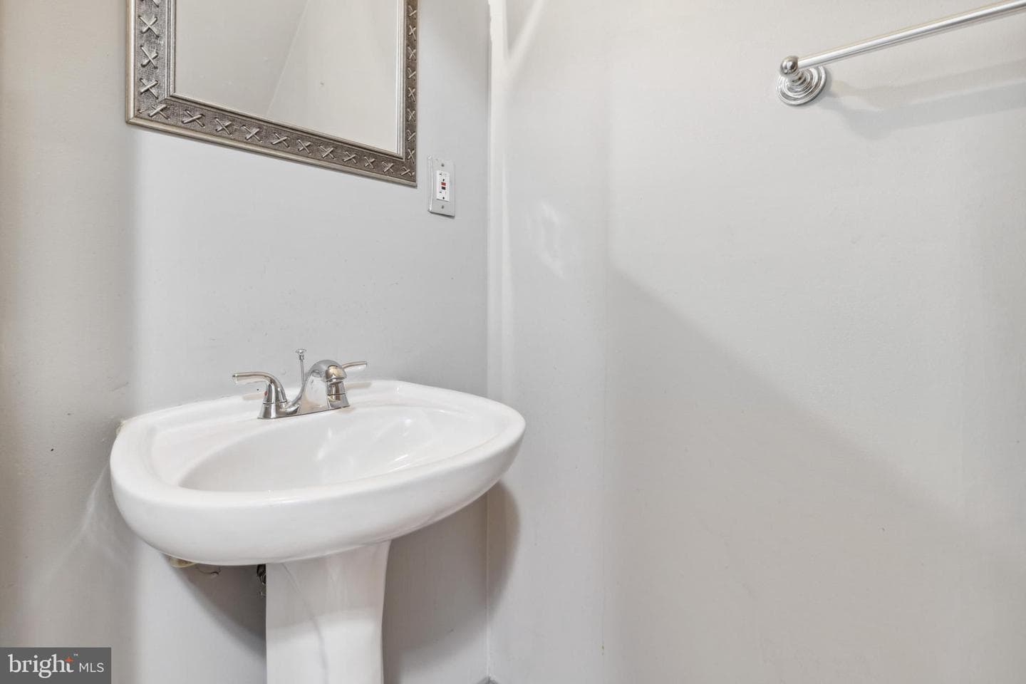9924 Prince Royal Place photo 28