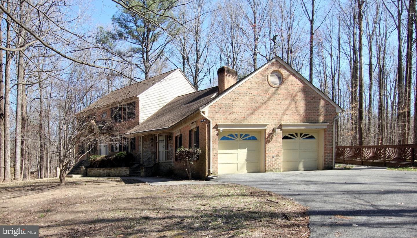 5716 Kenfield Lane photo 4