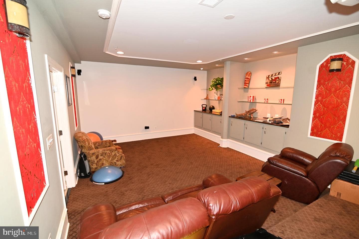 301 Lismore Drive photo 107