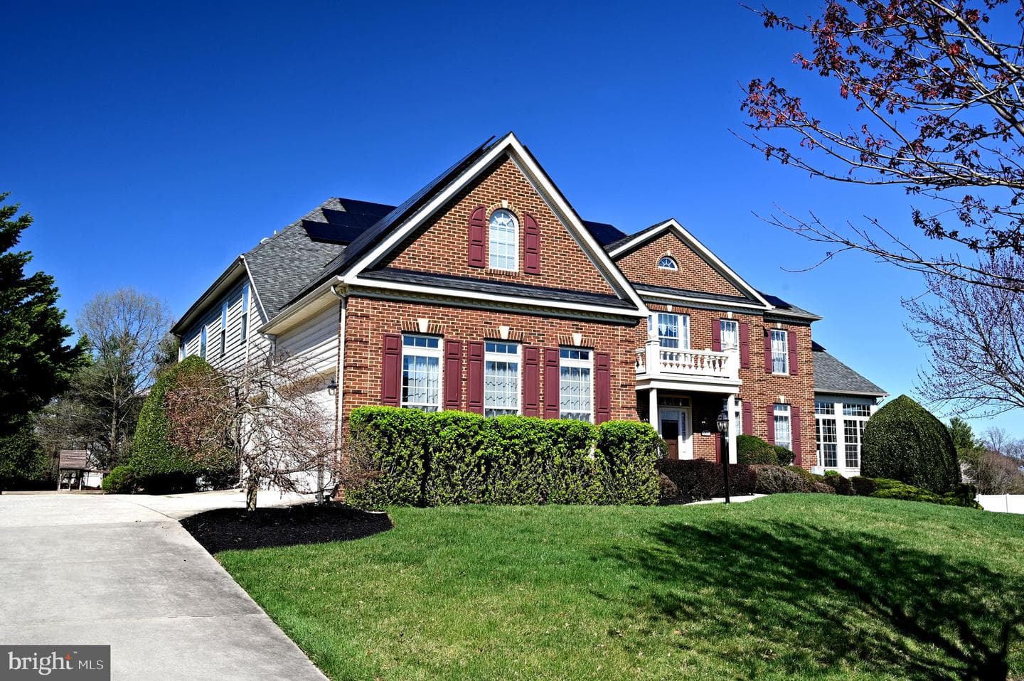 301 Lismore Drive photo 3