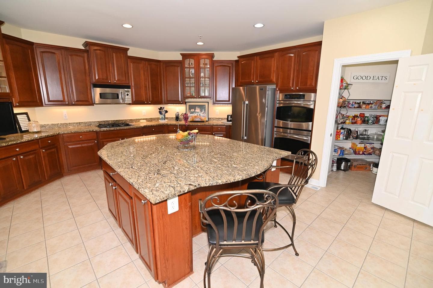301 Lismore Drive photo 46