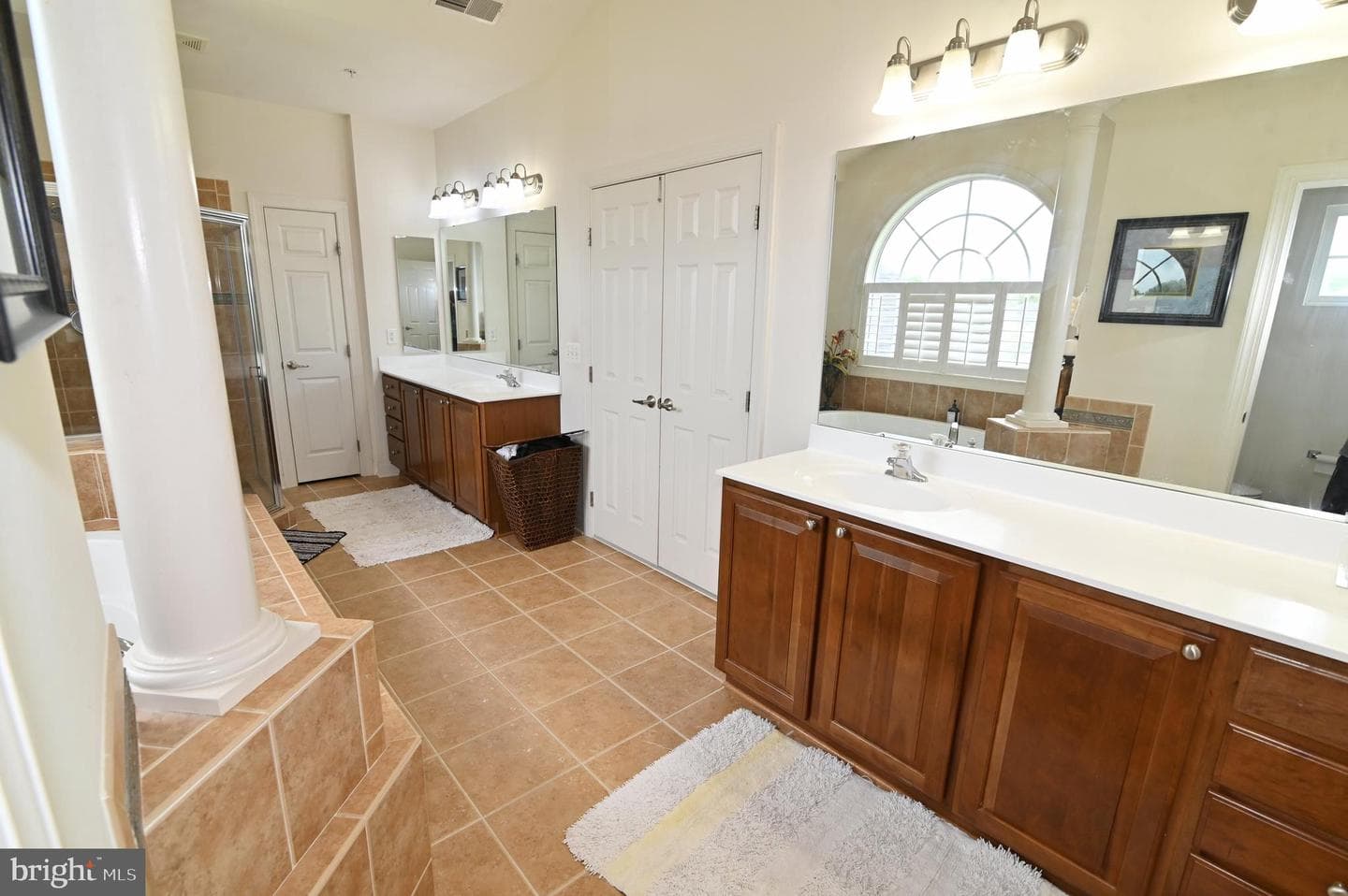 301 Lismore Drive photo 69