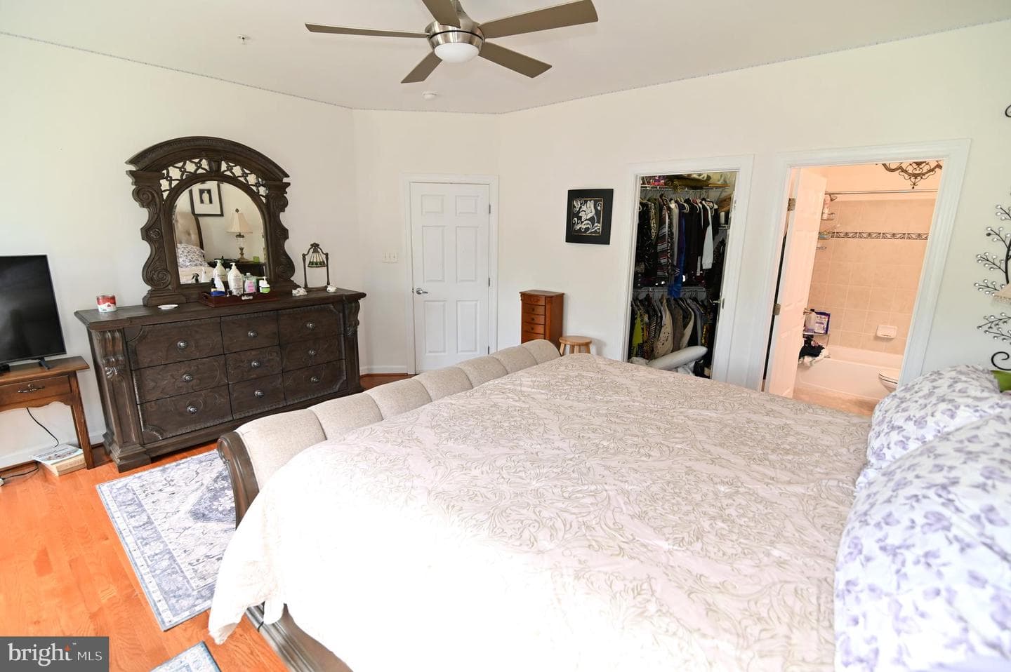 301 Lismore Drive photo 79