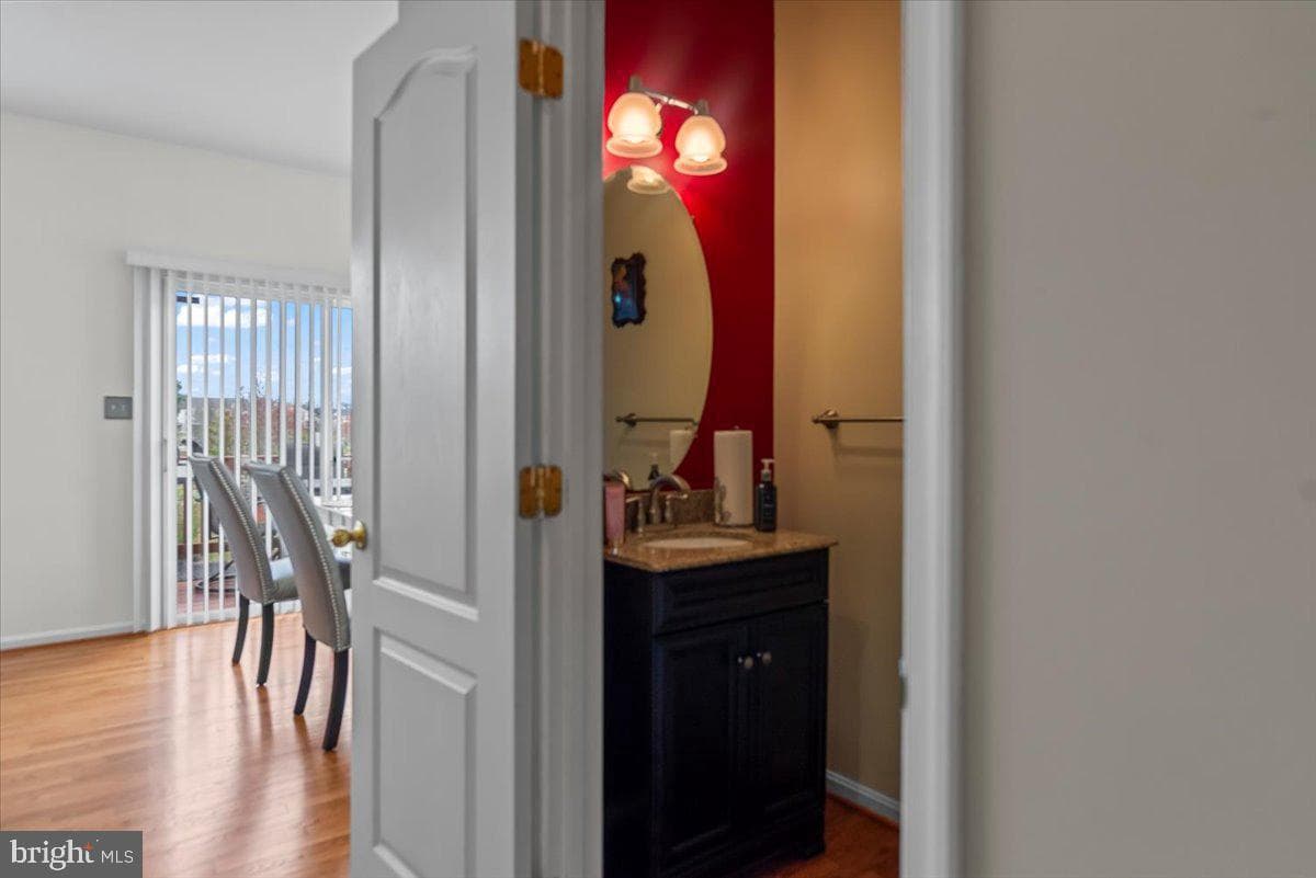 7109 Beissel Court photo 5