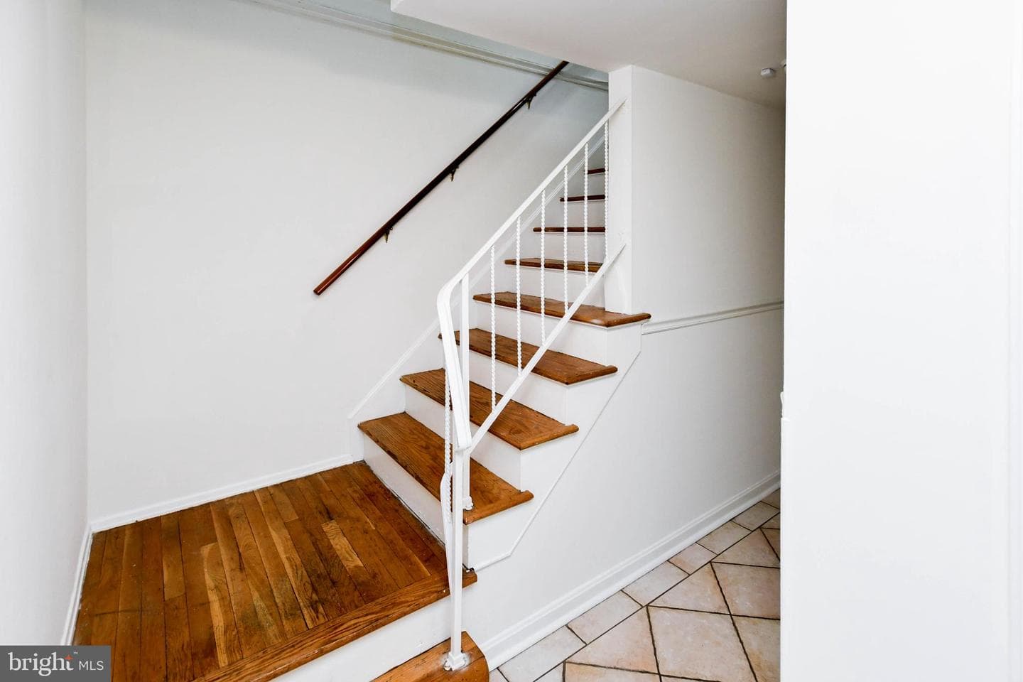 9706 Indian Princess Drive photo 35