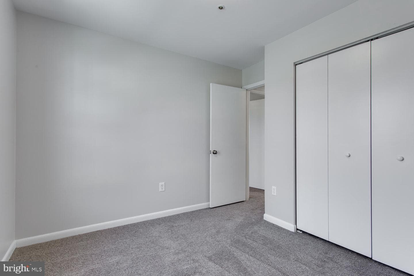 3504 Princess Caroline Court photo 11