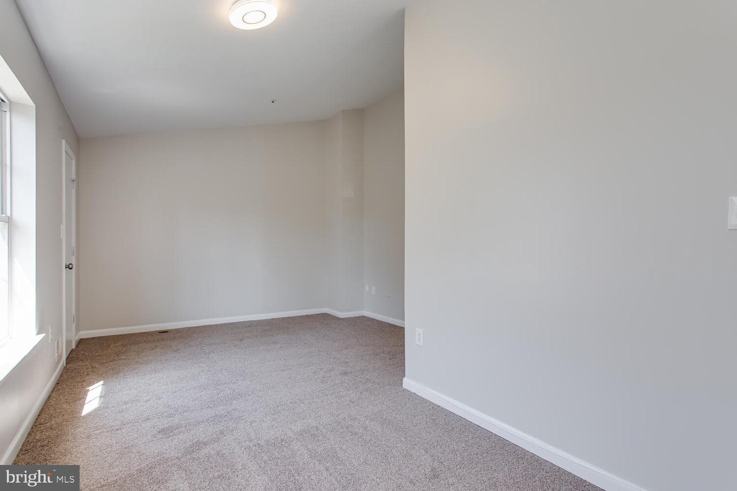 3504 Princess Caroline Court photo 18