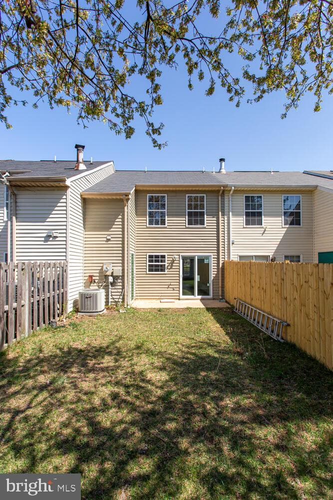 3504 Princess Caroline Court photo 5