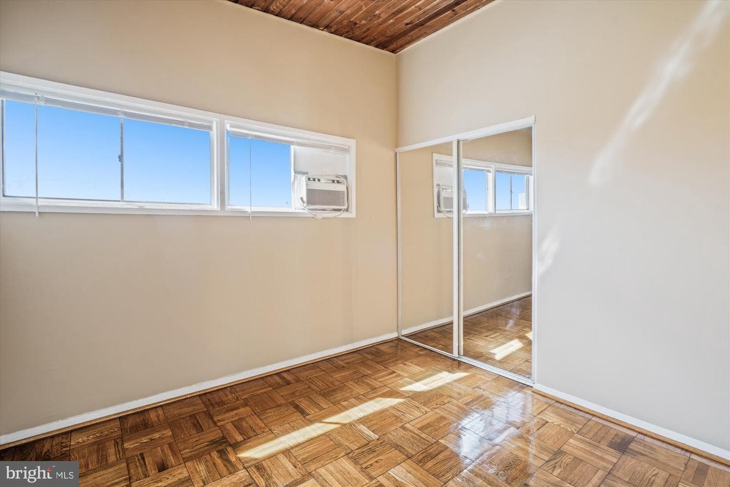 1800 Drexel Street #10 photo 16