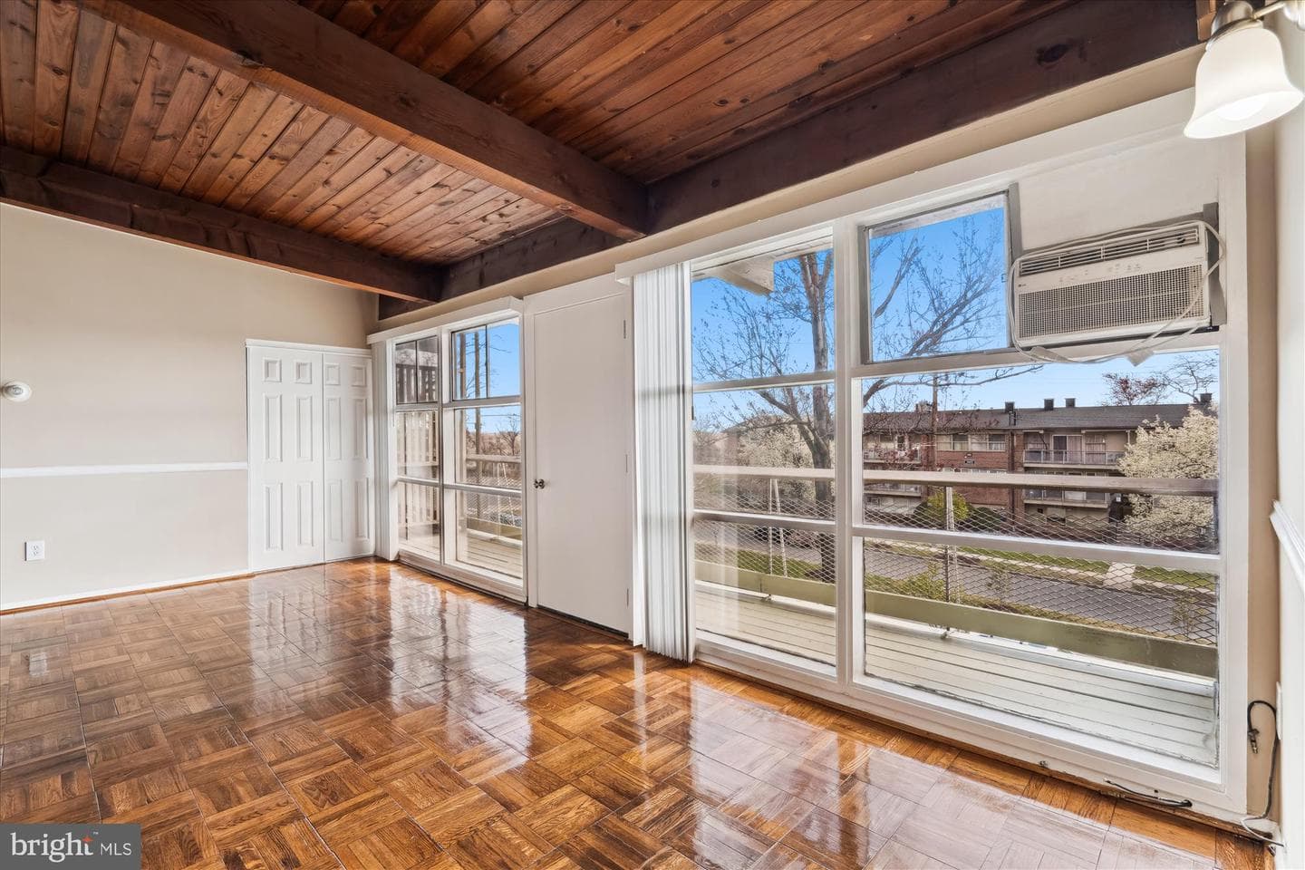 1800 Drexel Street #10 photo 6
