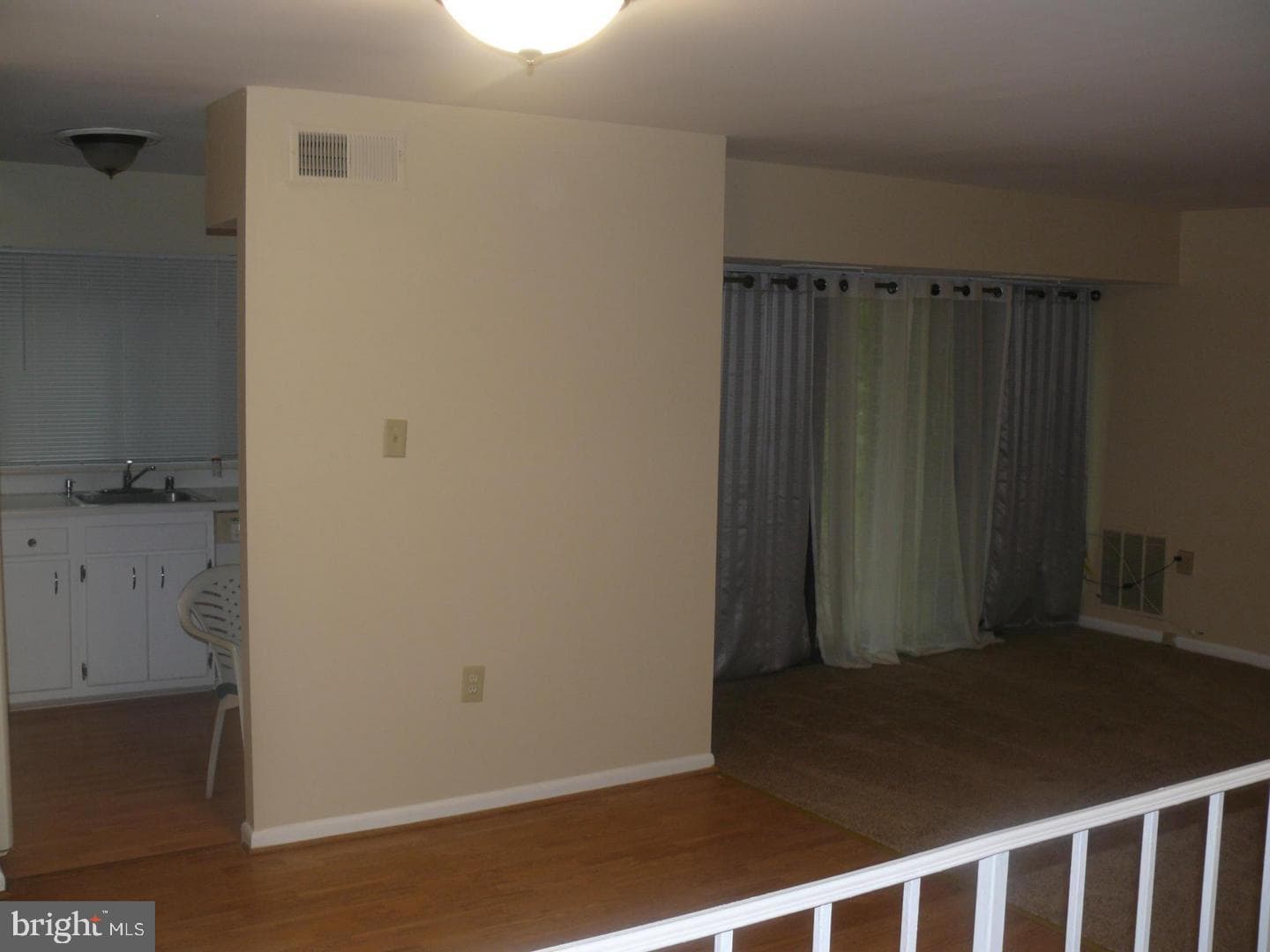 15712 Dorset Road #t3 photo 3