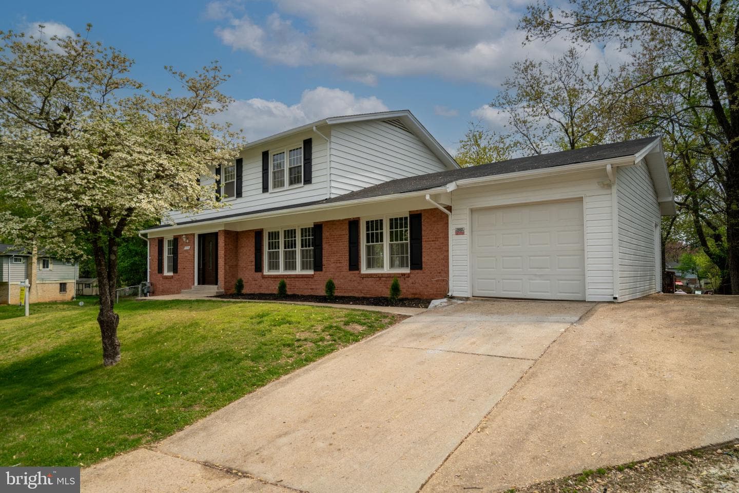 4713 Cedell Place photo 3