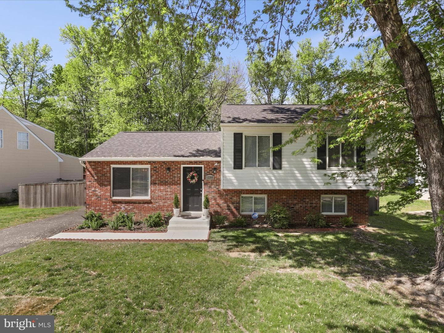 12209 Gable Lane photo 8