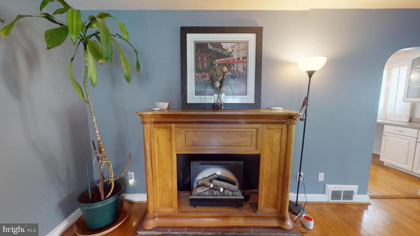 6103 Manor Road photo 15