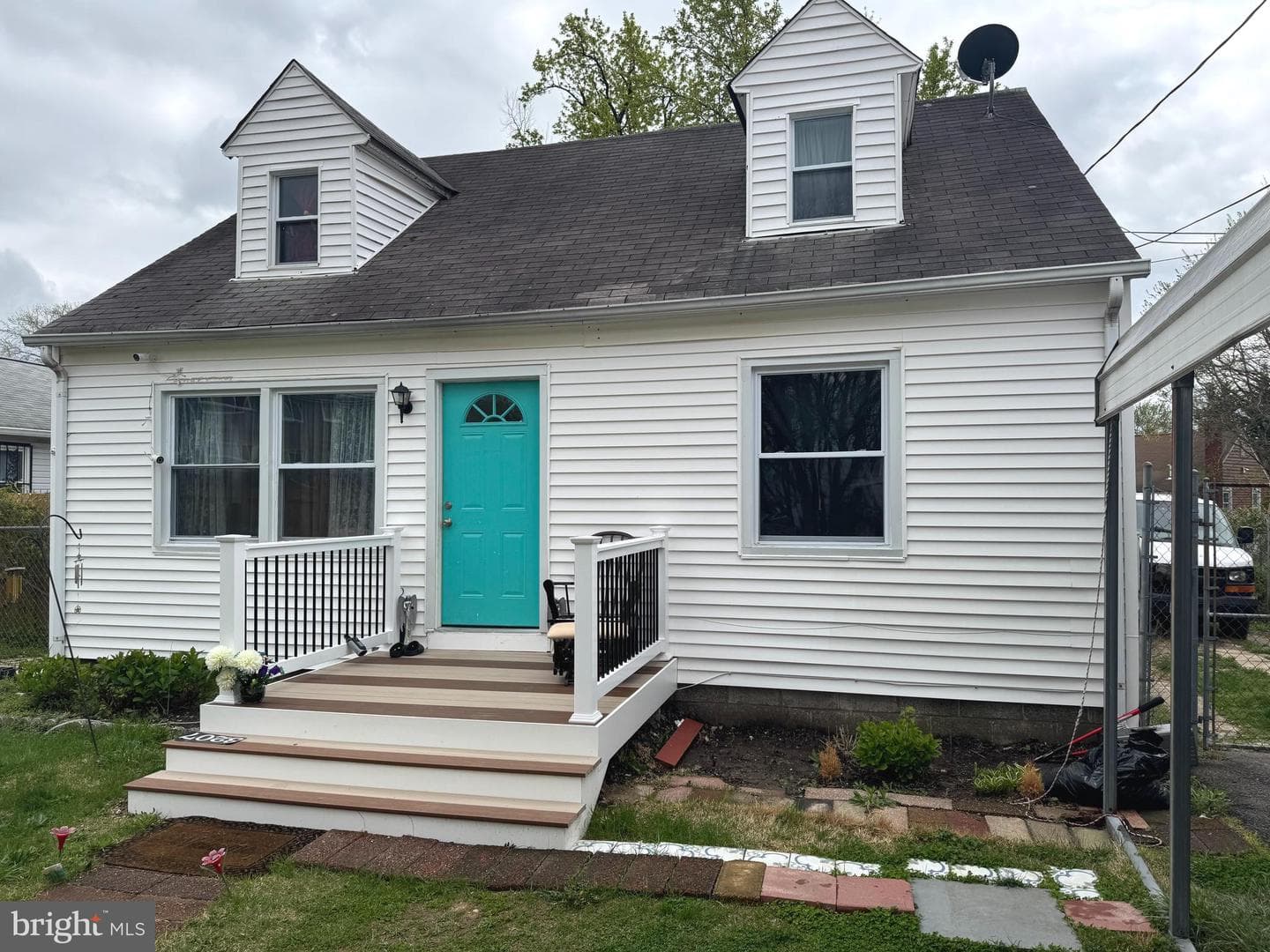 3207 Randall Road photo 1
