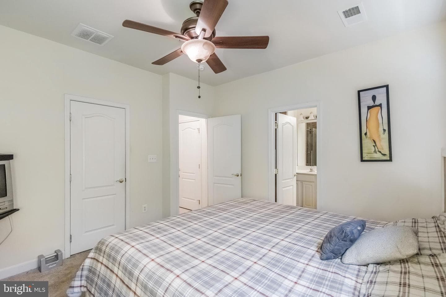 4240 Talmadge Circle photo 26