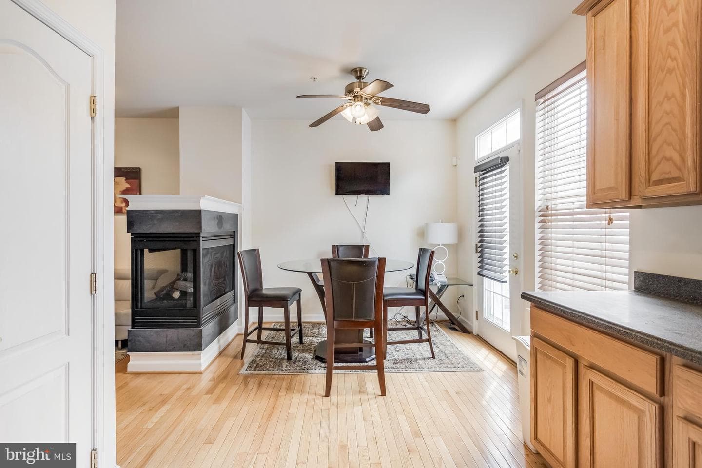 4240 Talmadge Circle photo 6