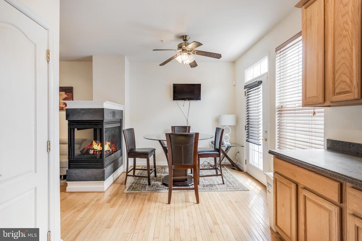 4240 Talmadge Circle photo 7